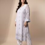 Embroidered Chikankari Kurta